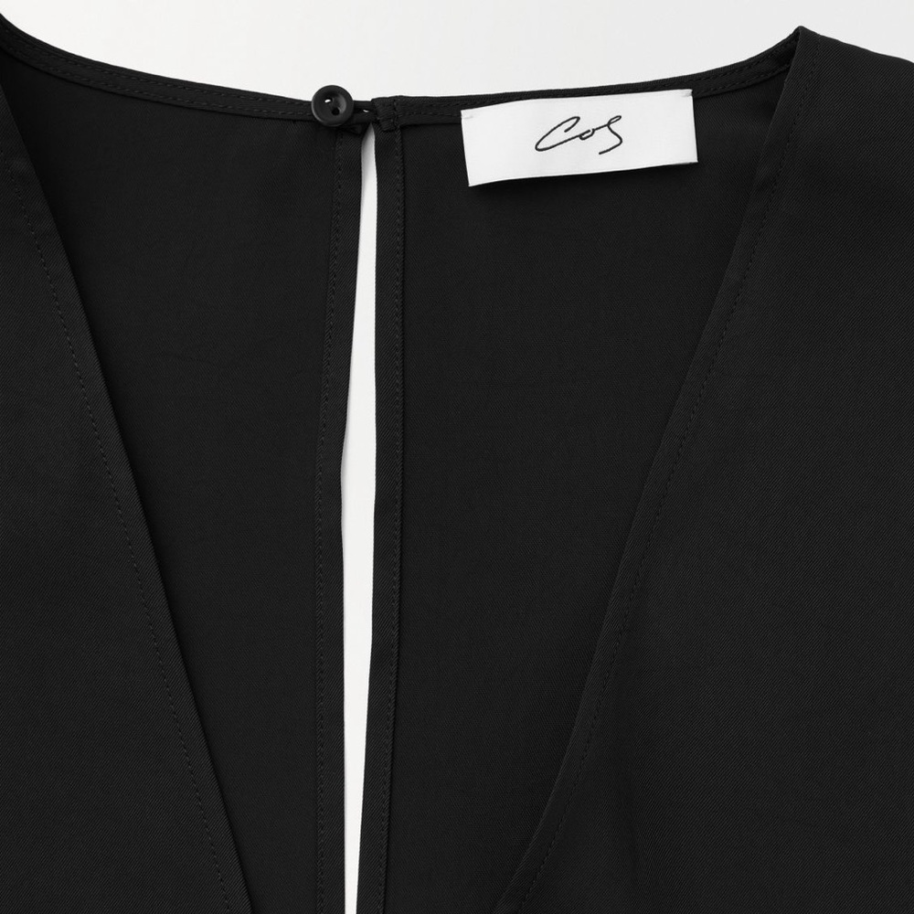 COS FLUID JUMPSUIT! - Picture 7 of 13